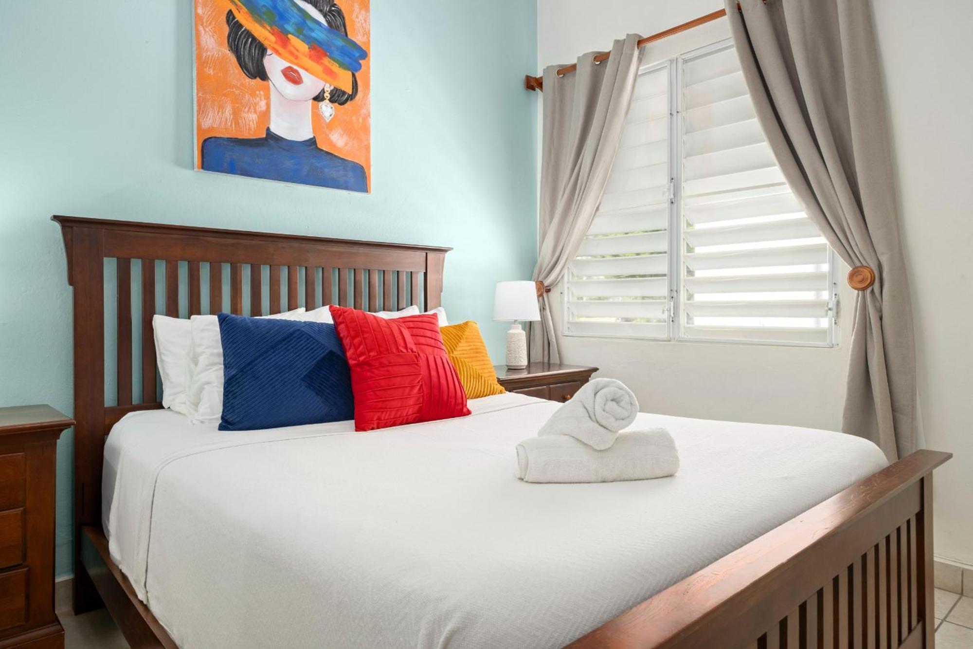 Prime Location At Condado 2br 1 Ba - 3 Сasa de vacaciones San Juan